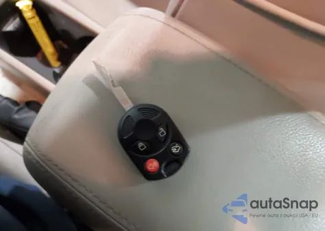 2015 Ford Focus Se z USA, uszkodzony, nr VIN 1FADP3F29FL258862